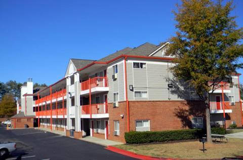 Stay Inn & Suites - Stockbridge Bagian luar foto