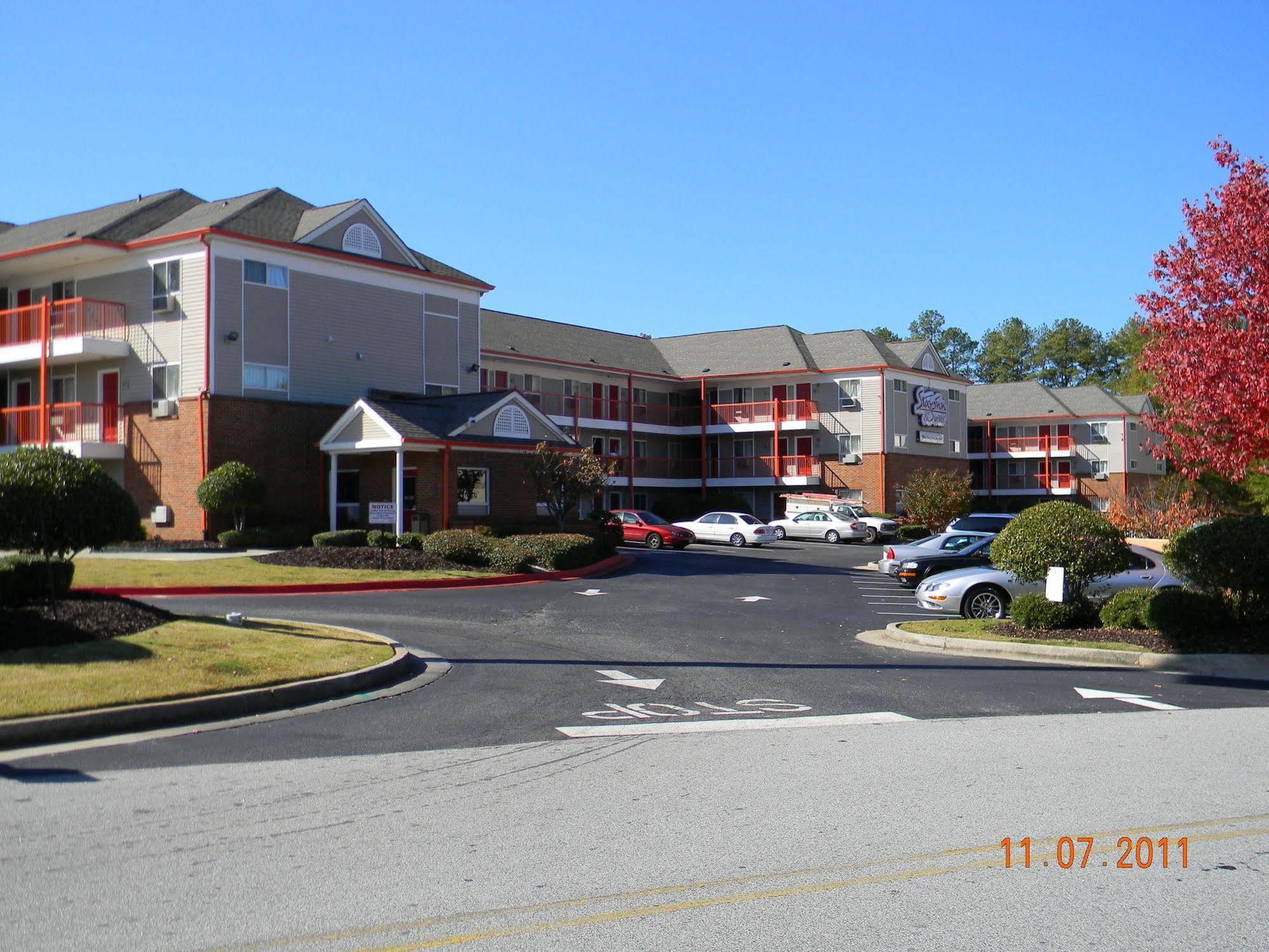 Stay Inn & Suites - Stockbridge Bagian luar foto